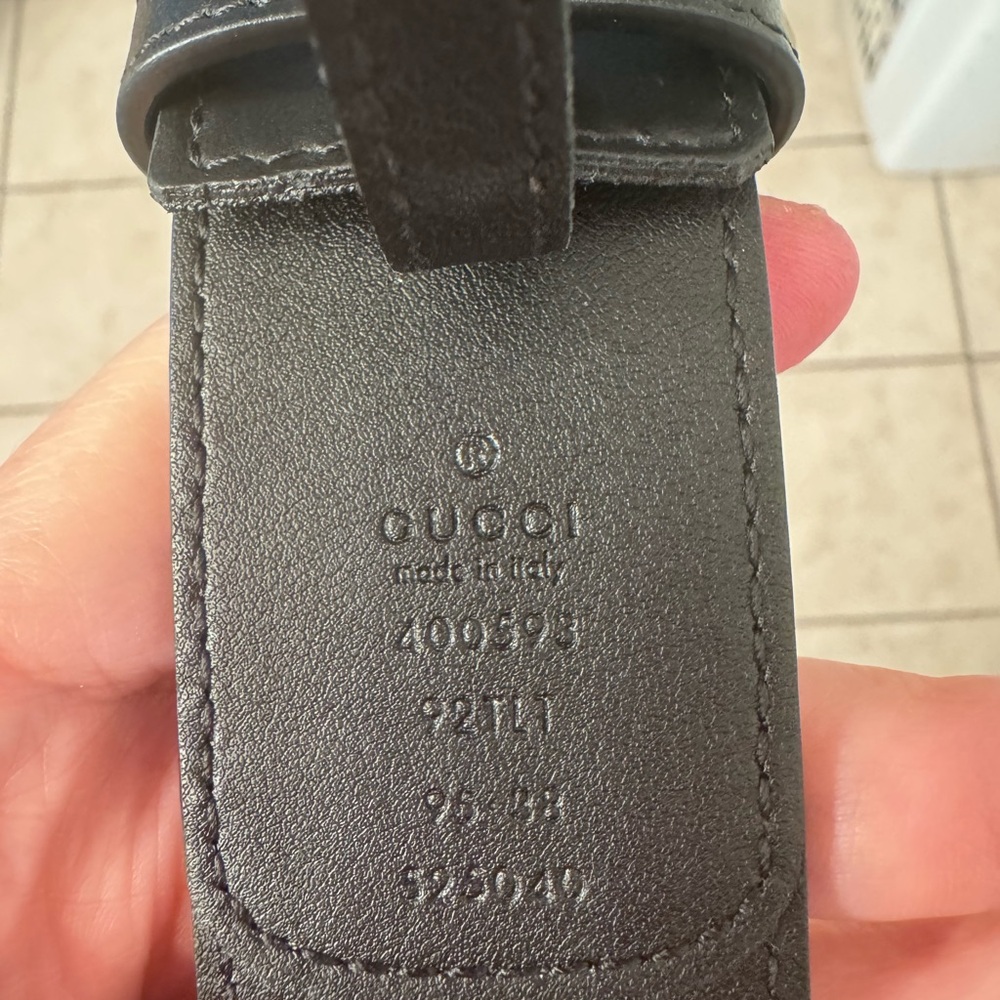 Gucci Black Leather Belt - Picture 3 of 9